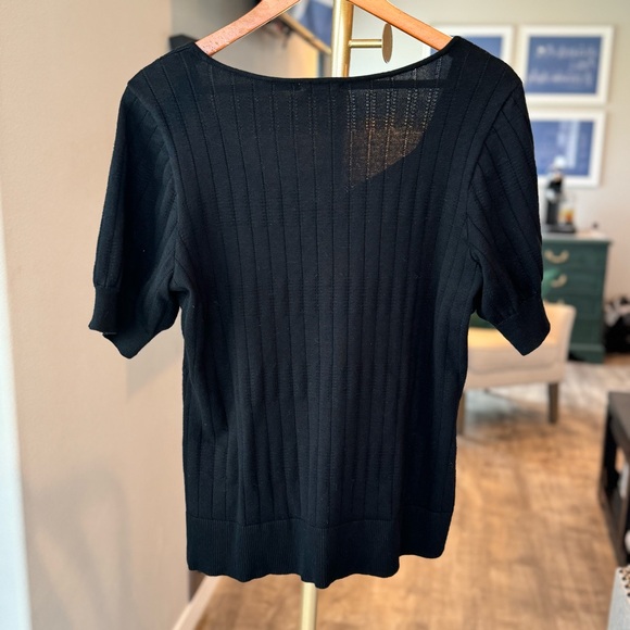Maurices Black Lightweight V Neck Short Puff Sleeve Sweater With Ruching - XL - Picture 5 of 9